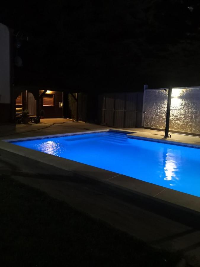 Casa Rural Alcala Cabana Del Herrero 阿尔卡拉德尔胡卡尔 外观 照片